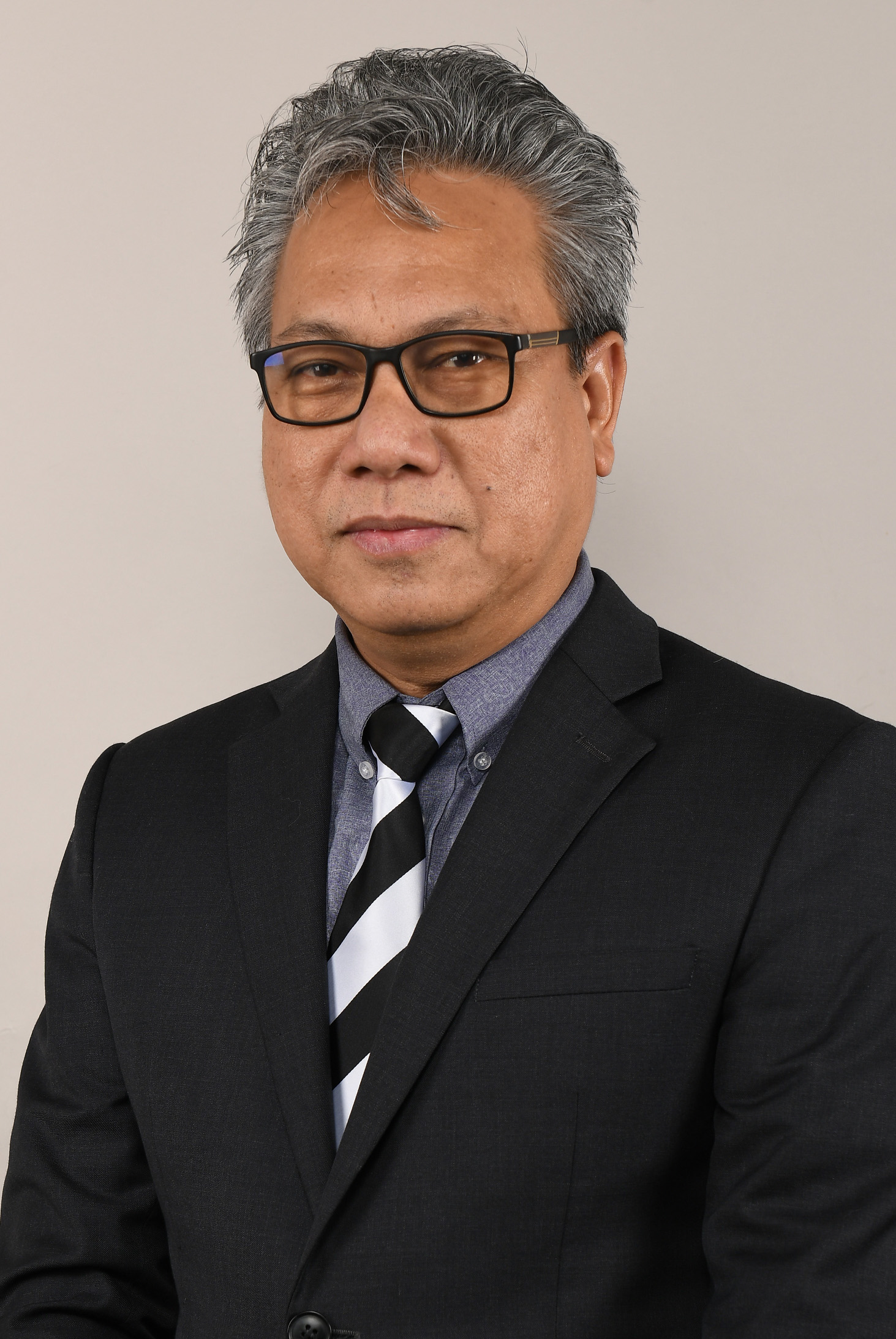 DATO' SRI NAZRI BIN ABU BAKAR